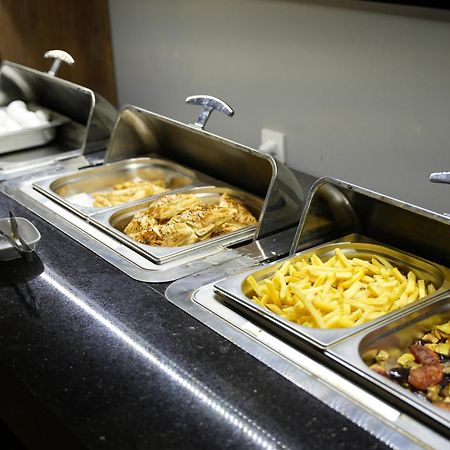 Eniza Hotel 메르신 외부 사진
