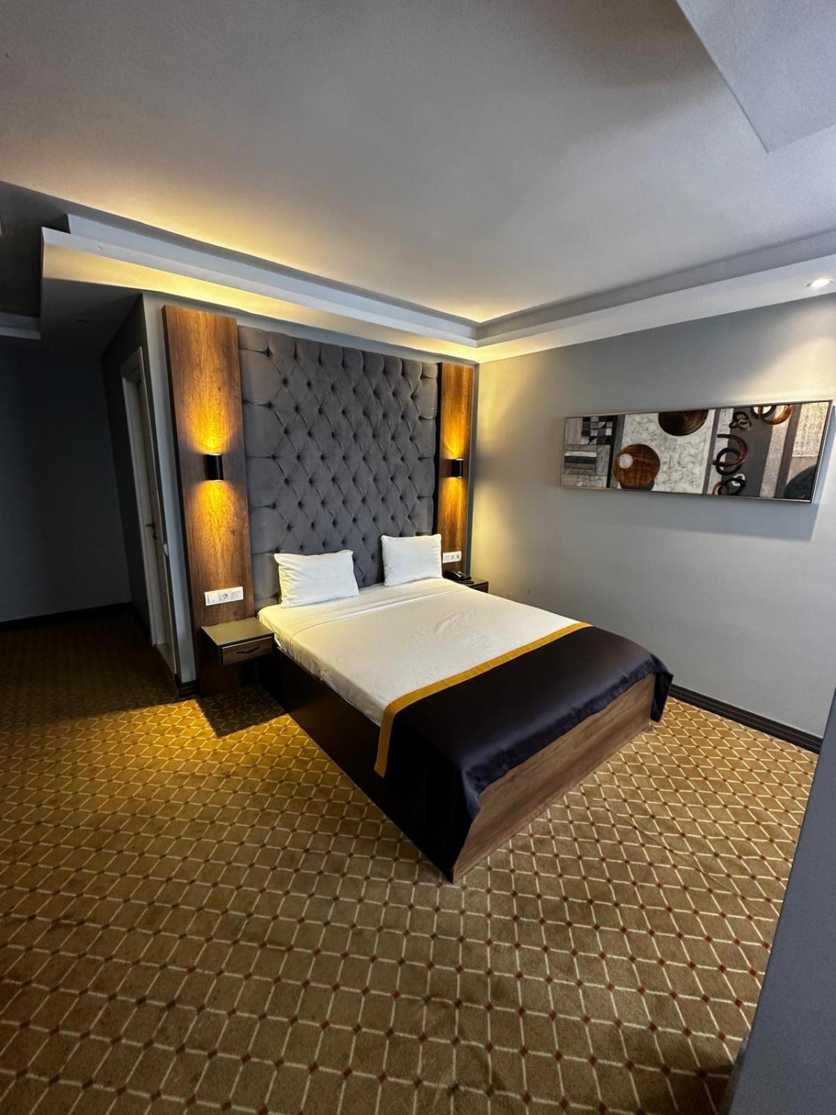 Eniza Hotel 메르신 외부 사진